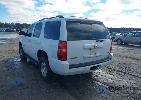 2011 Chevrolet Tahoe Lt z USA, uszkodzony, nr VIN 1GNSCBE03BR220503